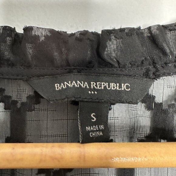 Whimsigoth Banana Republic Sheer Black Blouse Sz S - Picture 3 of 9